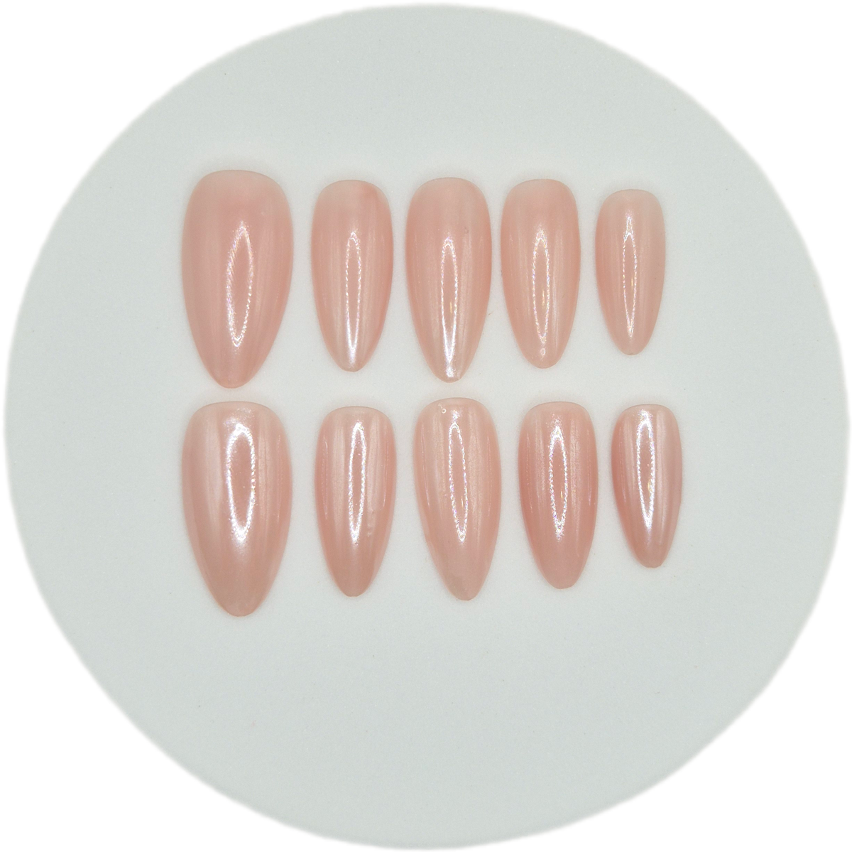 Nude with Pearl